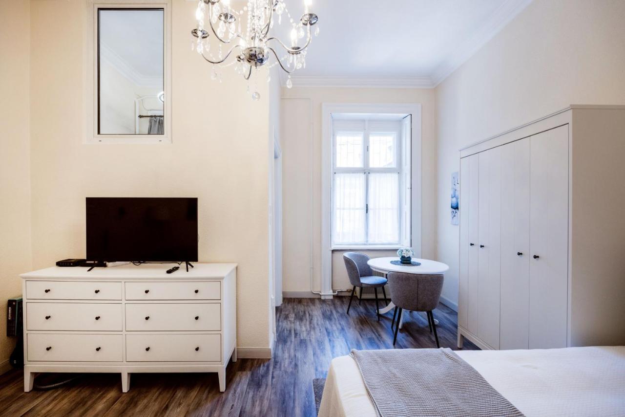Andrassy 13 Center Apartment บูดาเปสต์ ภายนอก รูปภาพ